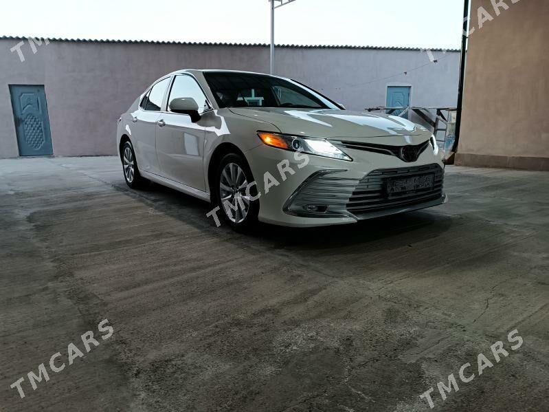 Toyota Camry 2019 - 245 000 TMT - Aşgabat - img 10