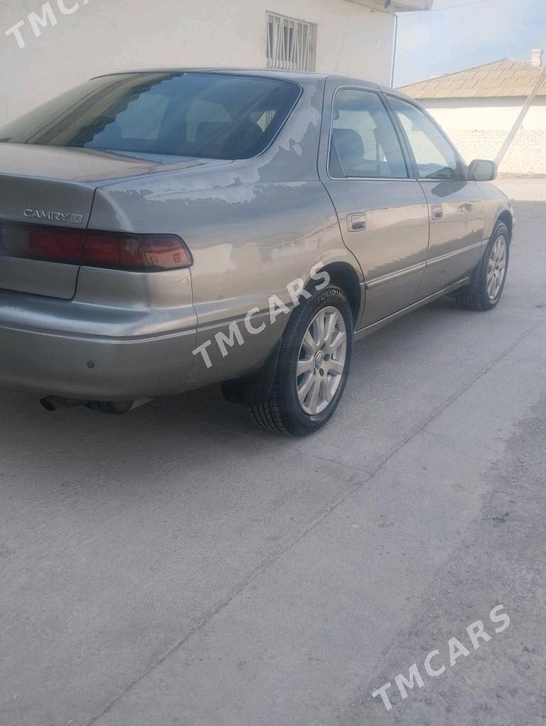 Toyota Camry 1999 - 103 000 TMT - Балканабат - img 5