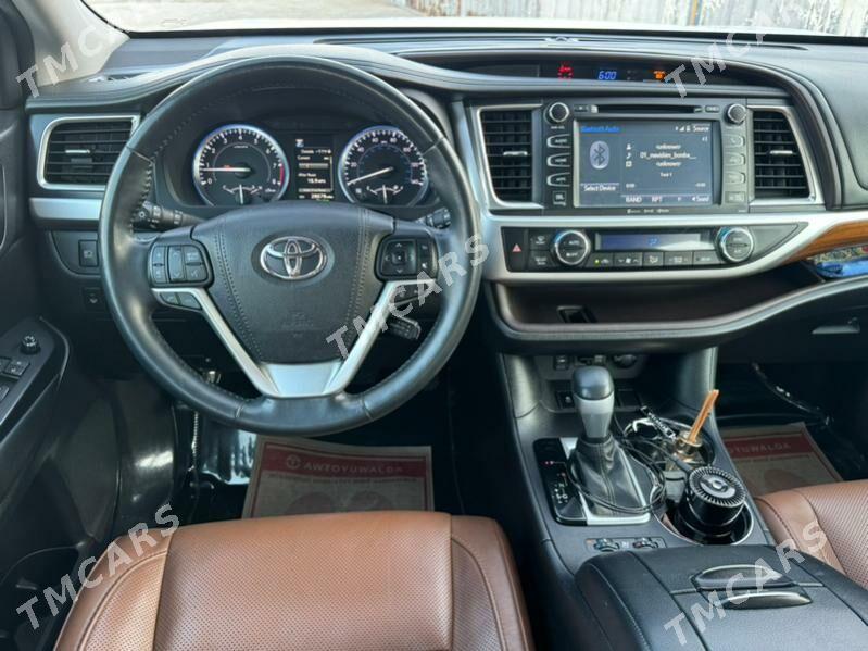 Toyota Highlander 2017 - 550 000 TMT - Gökdepe - img 4