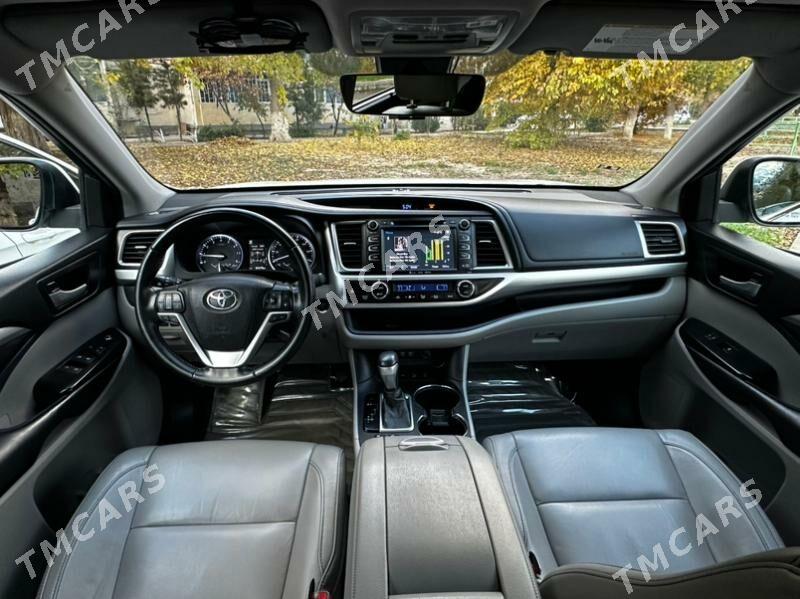 Toyota Highlander 2019 - 430 000 TMT - 5 мкр - img 4