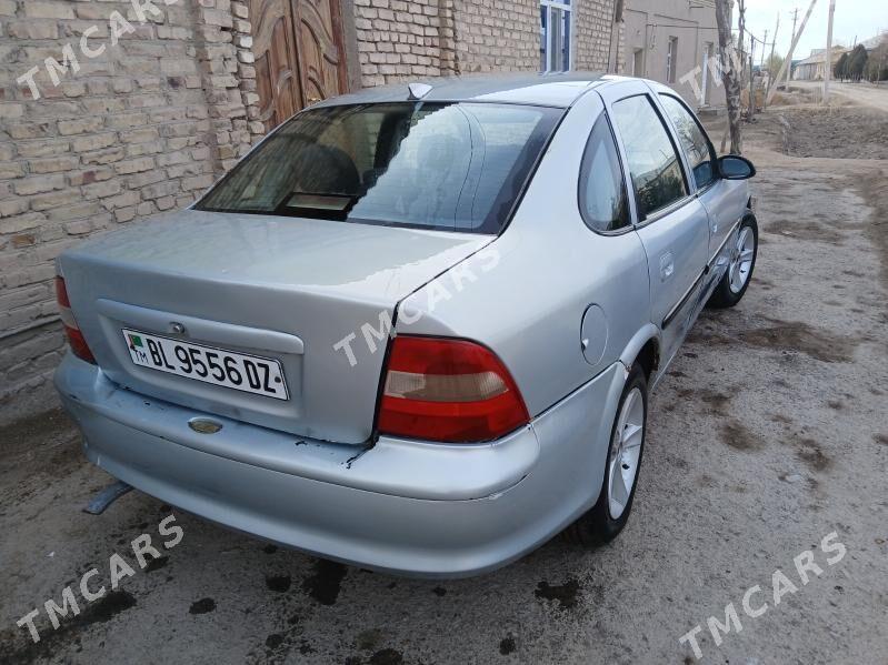 Opel Vectra 1997 - 28 000 TMT - Şabat etr. - img 3