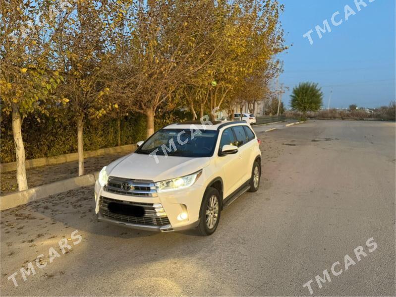 Toyota Highlander 2019 - 345 000 TMT - Aşgabat - img 4