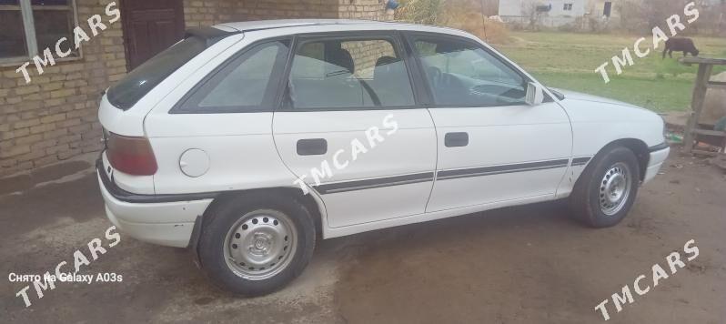 Opel Astra 1991 - 22 000 TMT - Sakar - img 2