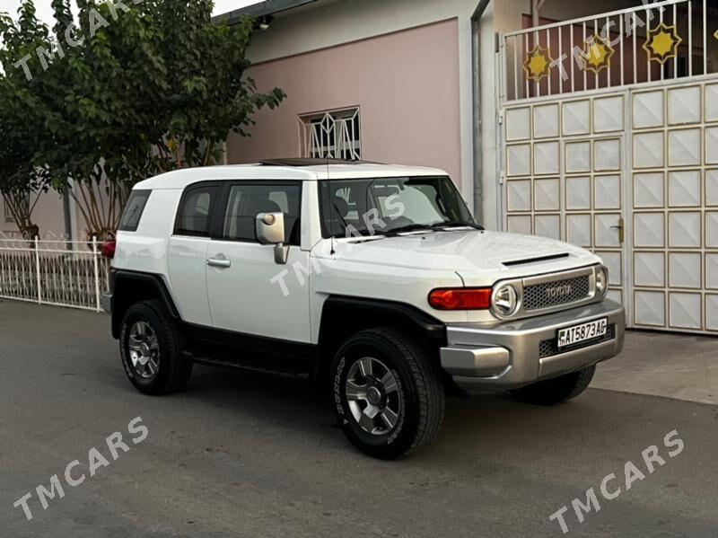 Toyota FJ Cruiser 2007 - 315 000 TMT - Aşgabat - img 5