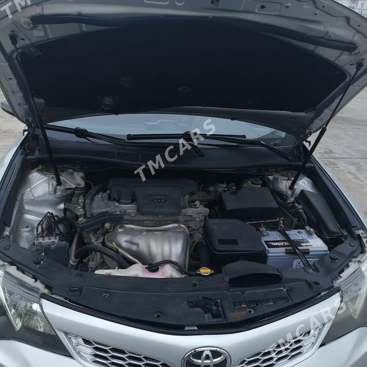 Toyota Camry 2014 - 200 000 TMT - Aşgabat - img 5