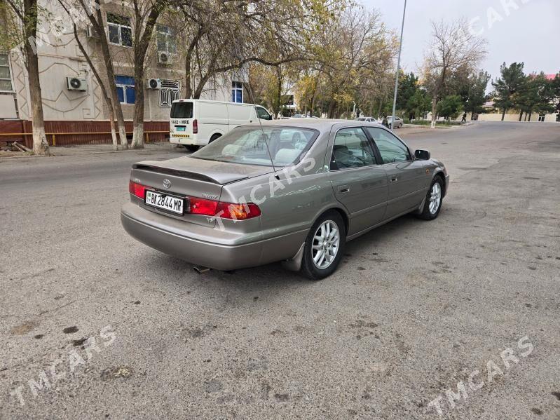 Toyota Camry 2001 - 126 000 TMT - Байрамали - img 4