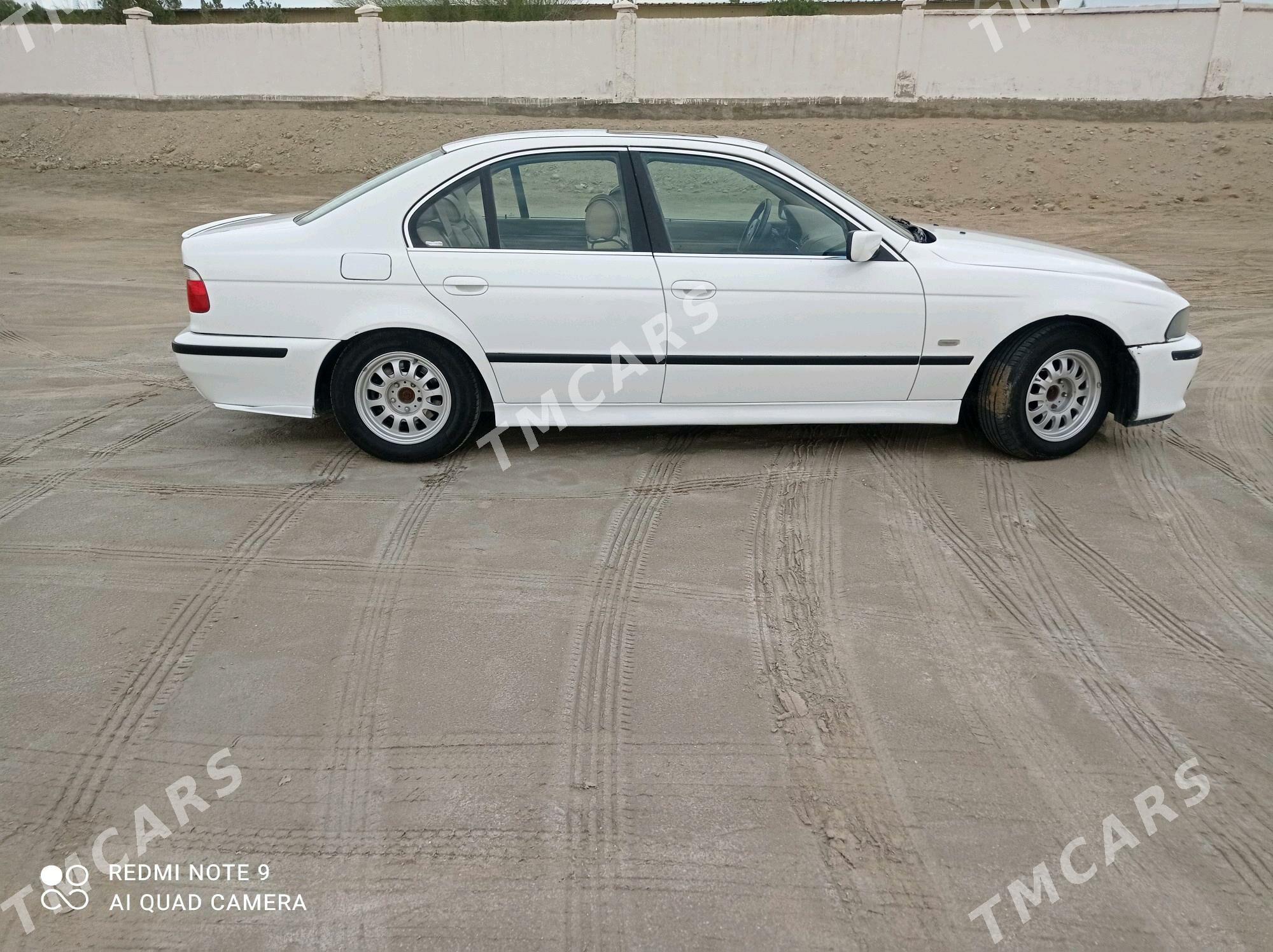 BMW 528 2003 - 105 000 TMT - Эсенгулы - img 3