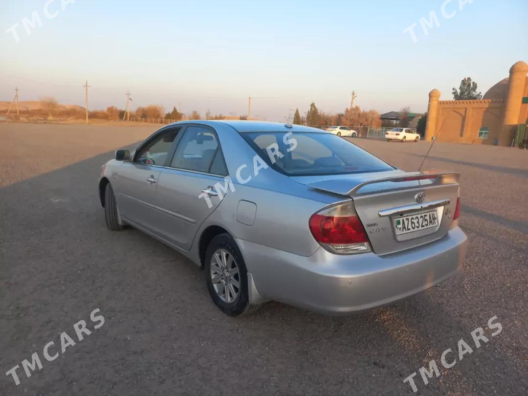 Toyota Camry 2005 - 155 000 TMT - Tejen - img 3