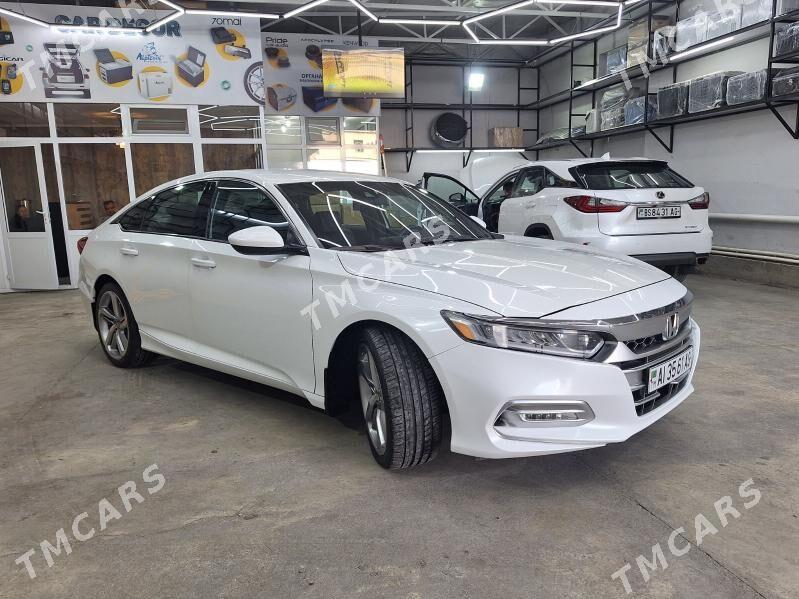 Honda Accord 2018 - 305 000 TMT - 9 мкр - img 3