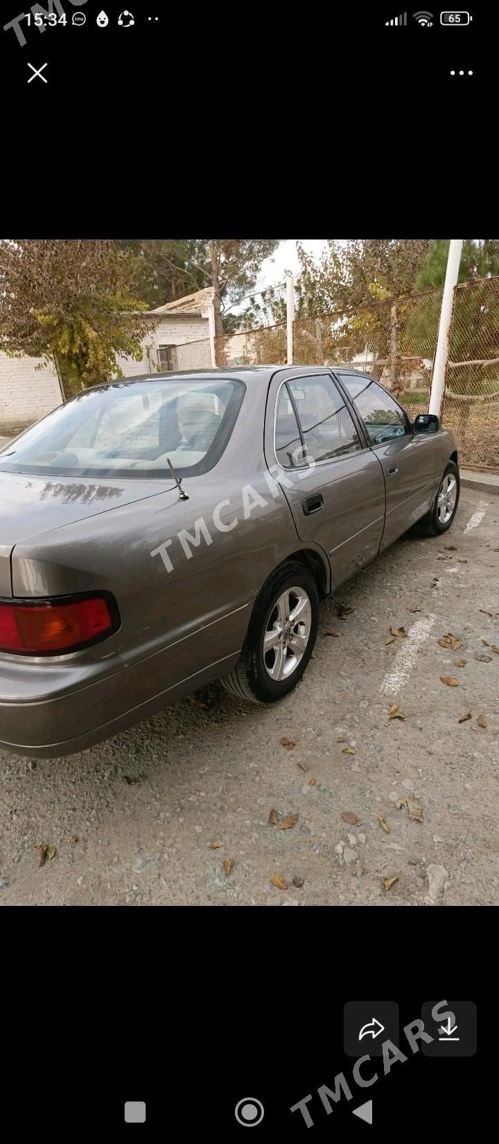 Toyota Camry 1995 - 65 000 TMT - Saýat - img 3