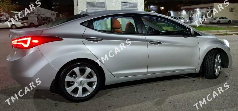 Hyundai Elantra 2011 - 150 000 TMT - 10 мкр - img 3