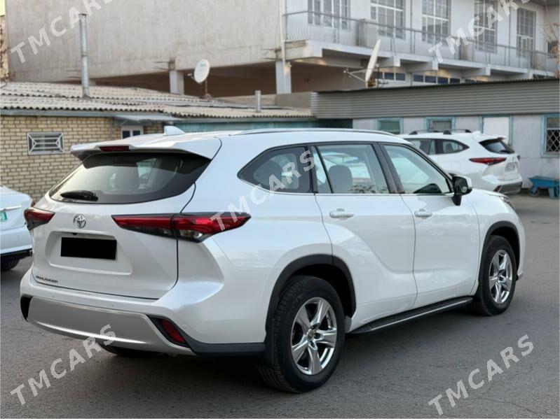 Toyota Highlander 2021 - 530 000 TMT - Мары - img 5