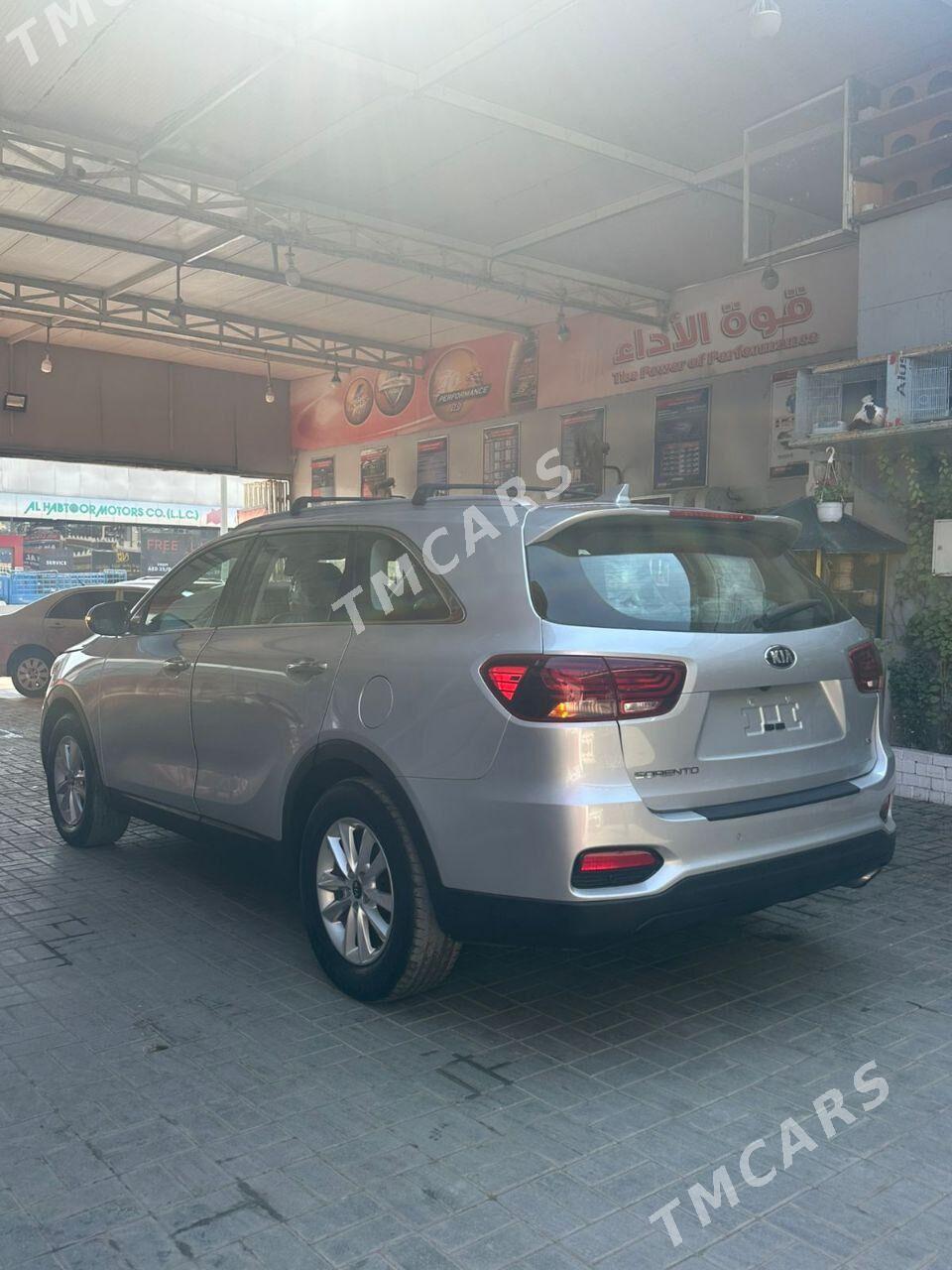 Kia Sorento 2019 - 280 000 TMT - Daşoguz - img 3