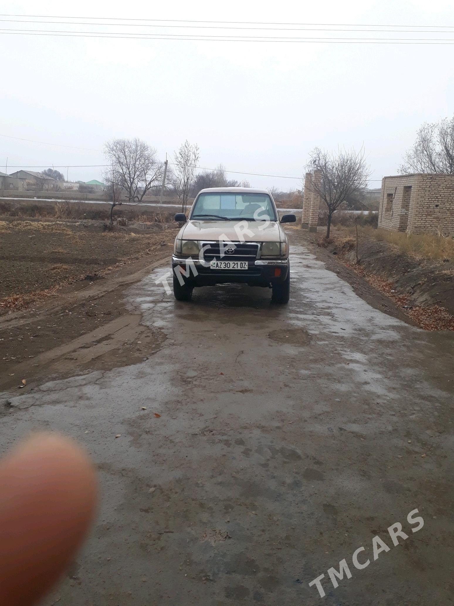 Toyota Tacoma 1998 - 31 000 TMT - Şabat etr. - img 2