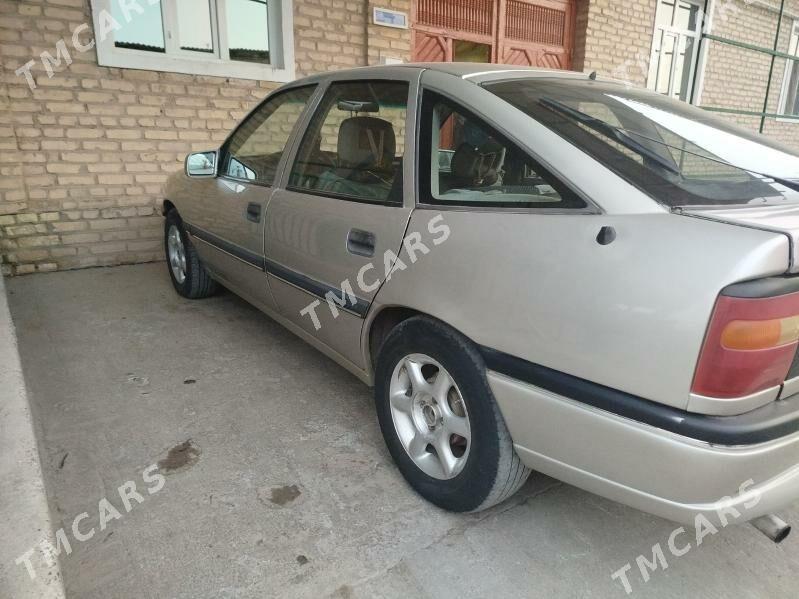 Opel Vectra 1992 - 30 000 TMT - Daşoguz - img 2