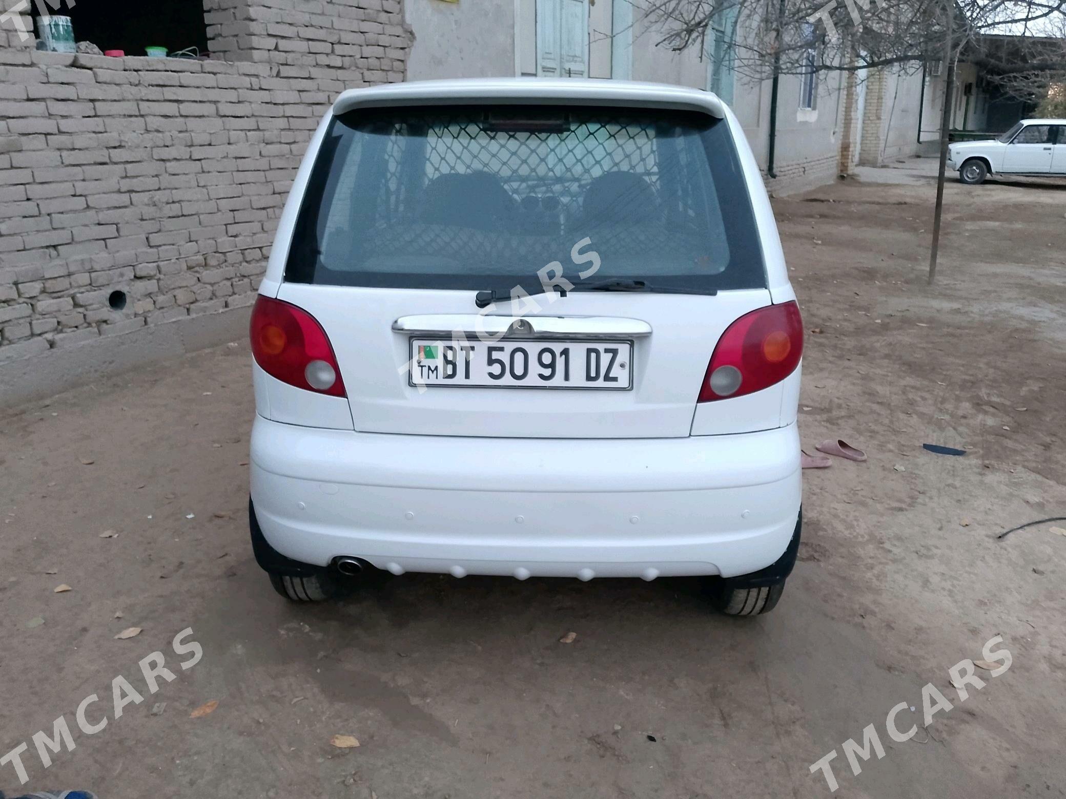 Daewoo Matiz 2002 - 32 000 TMT - Гурбансолтан Едже - img 3