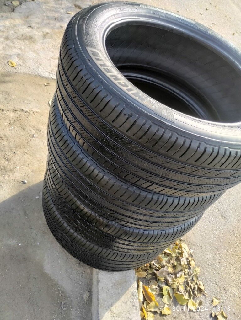 235 55 20 Michelin Teker 4 000 TMT - Bedew - img 2