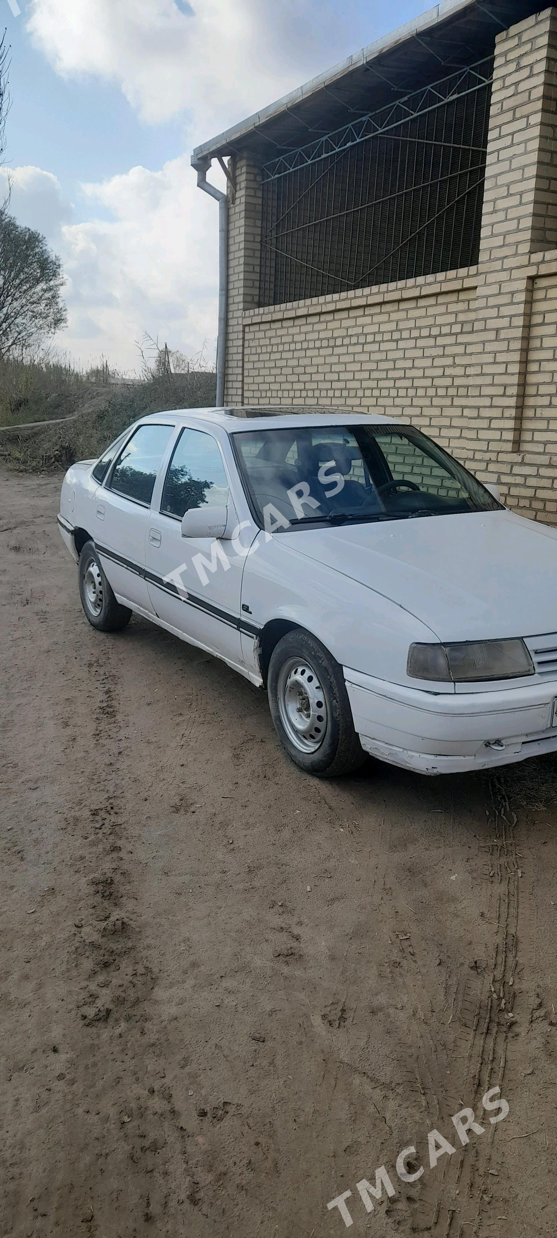 Opel Vectra 1993 - 24 000 TMT - Halaç - img 3