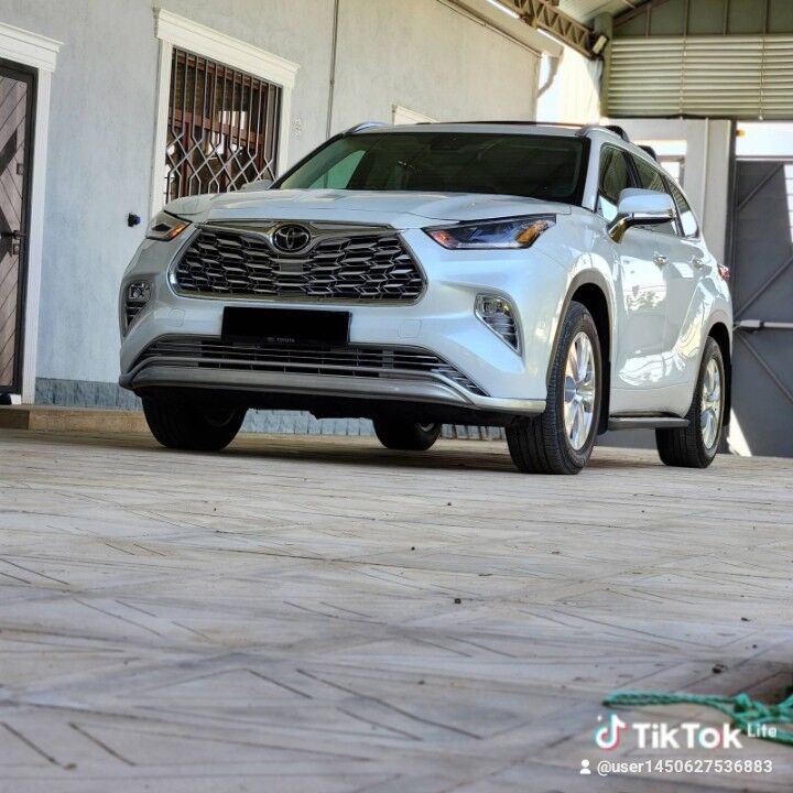 Toyota Highlander 2022 - 705 000 TMT - Ашхабад - img 3