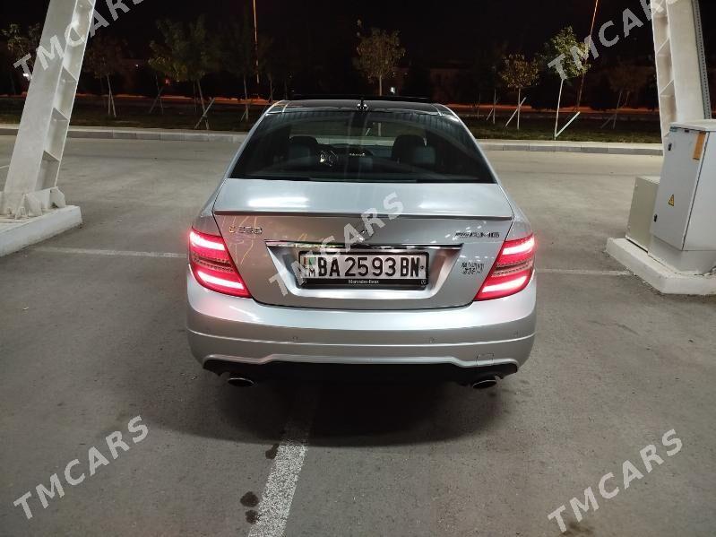 Mercedes-Benz C350 2011 - 220 000 TMT - Balkanabat - img 4