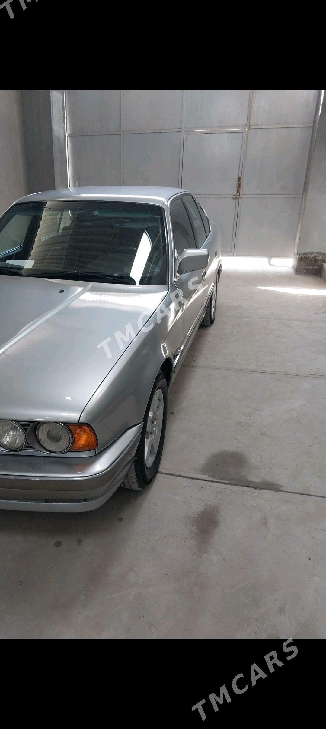 BMW 5 Series 1991 - 60 000 TMT - Теджен - img 2