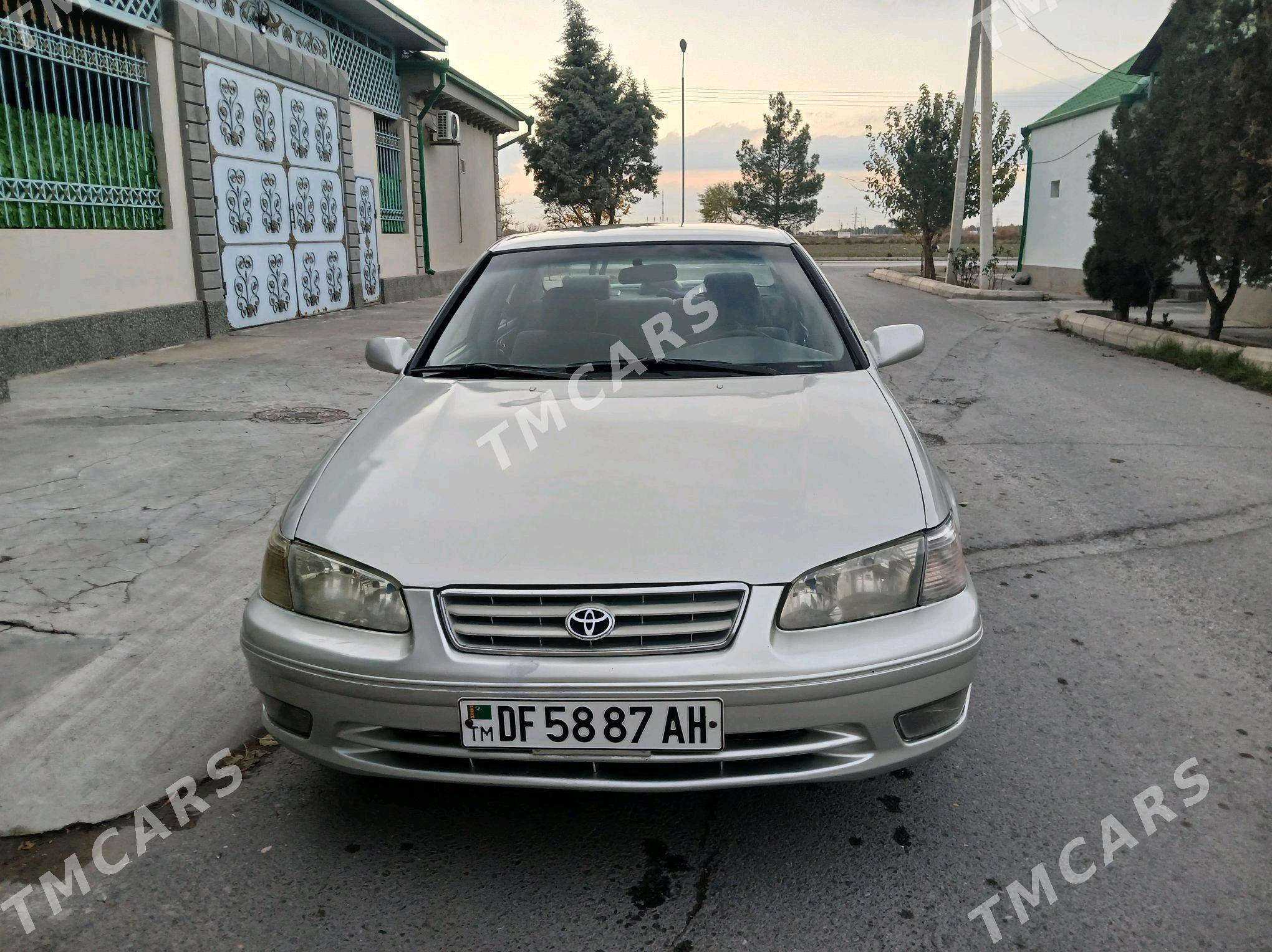 Toyota Camry 2001 - 88 000 TMT - Ашхабад - img 2