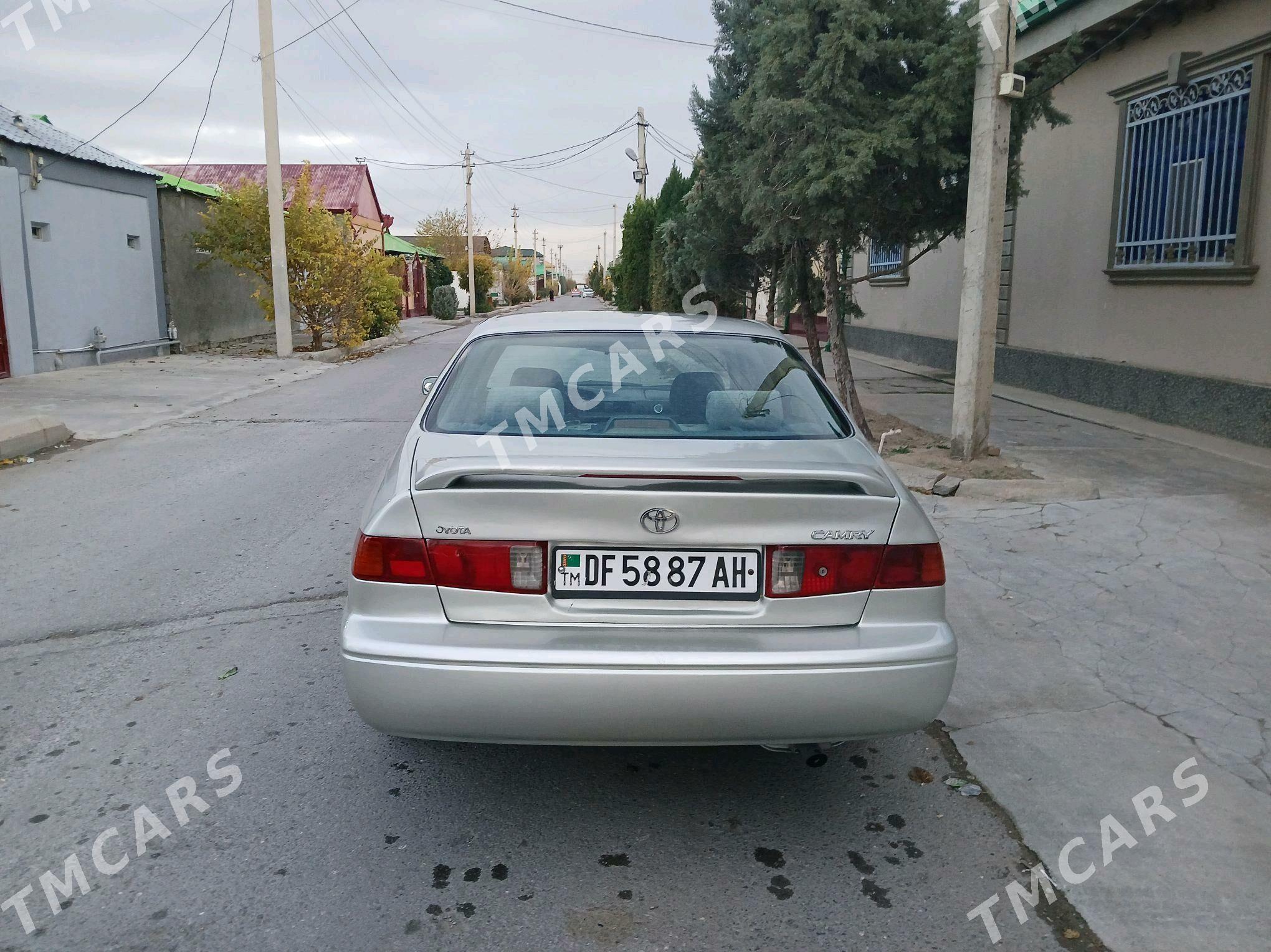 Toyota Camry 2001 - 88 000 TMT - Ашхабад - img 4