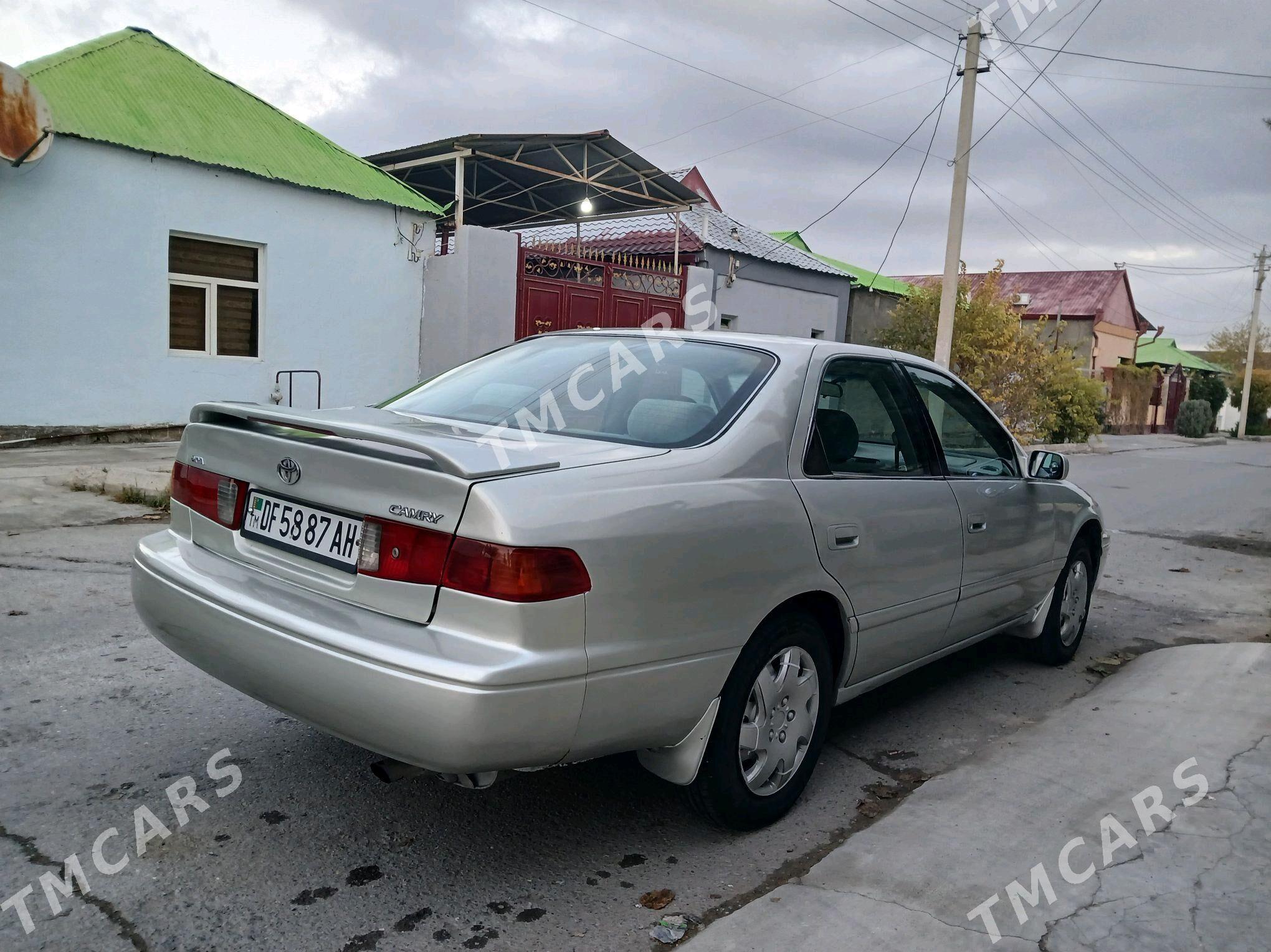 Toyota Camry 2001 - 88 000 TMT - Ашхабад - img 5