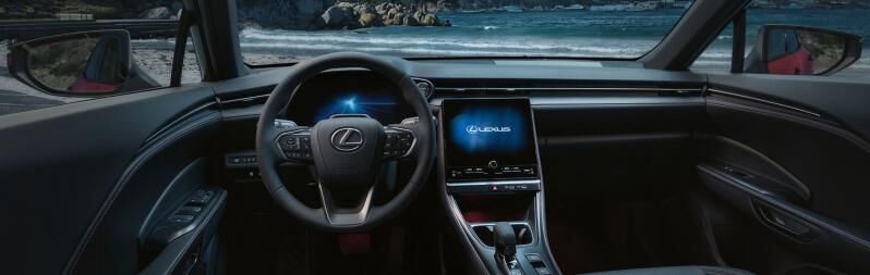 Lexus LBX bilen tanyşdyryldy: üç silindrli hereketlendirijili premium mini-krossower - img 3