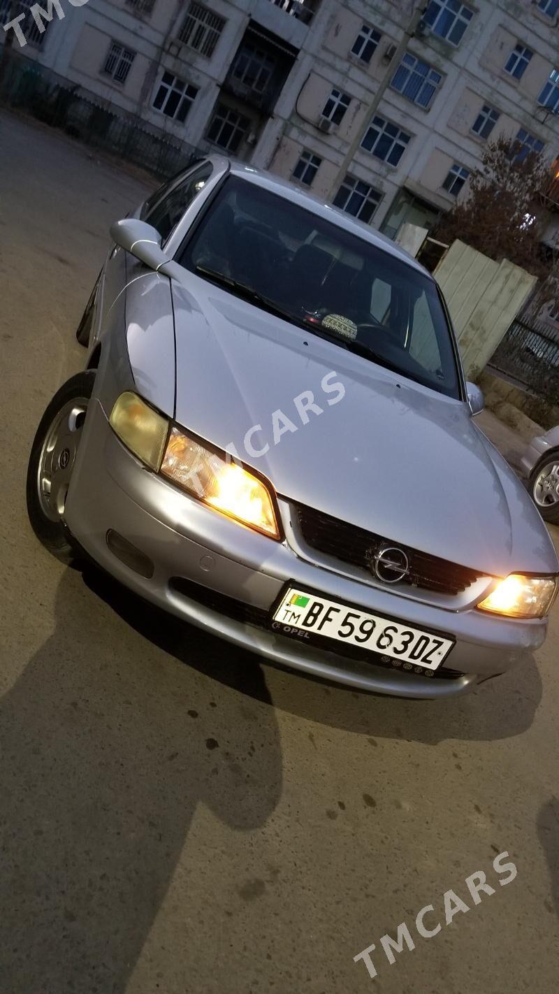 Opel Vectra 1998 - 50 000 TMT - Дашогуз - img 8