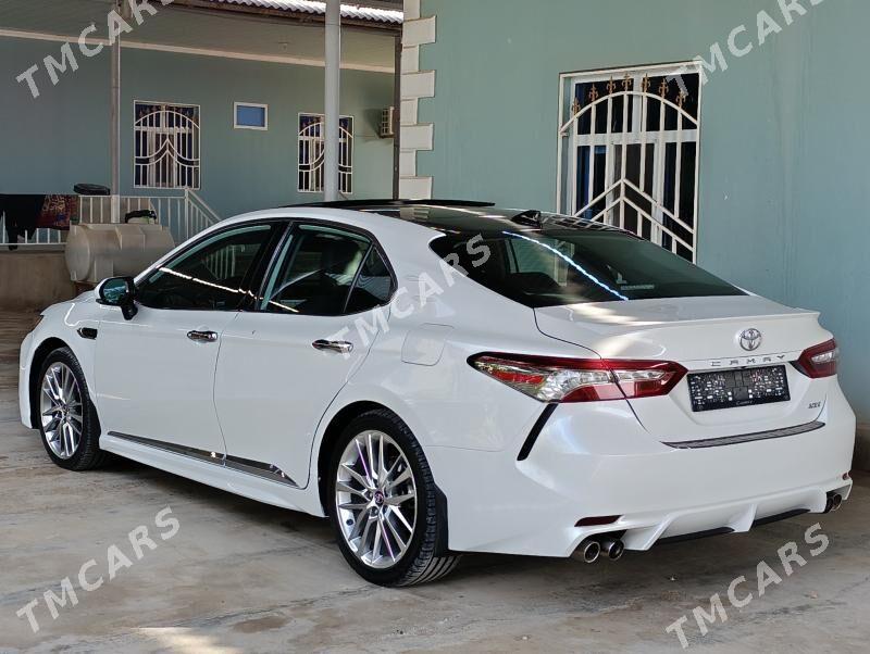 Toyota Camry 2019 - 335 000 TMT - Ашхабад - img 2