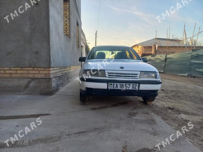 Opel Vectra 1991 - 25 000 TMT - Кёнеургенч - img 4