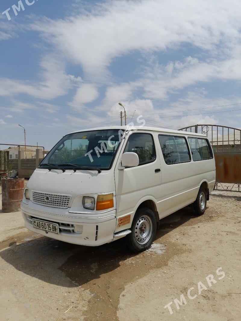 Toyota Hiace 2004 - 150 000 TMT - Etrek - img 3