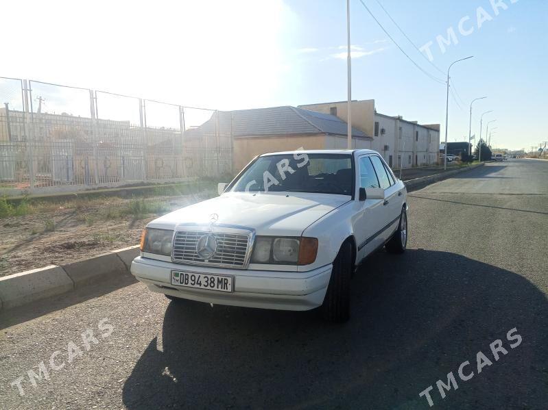 Mercedes-Benz 230E 1990 - 40 000 TMT - Mary - img 4