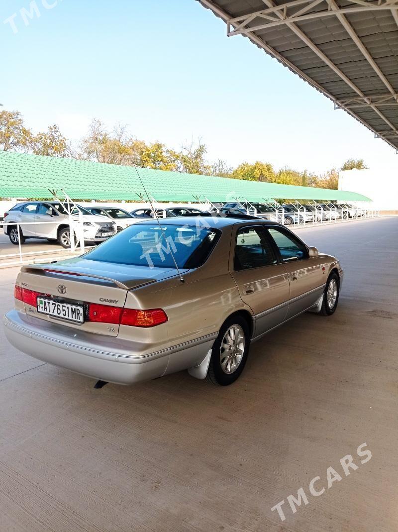 Toyota Camry 2000 - 170 000 TMT - Байрамали - img 7