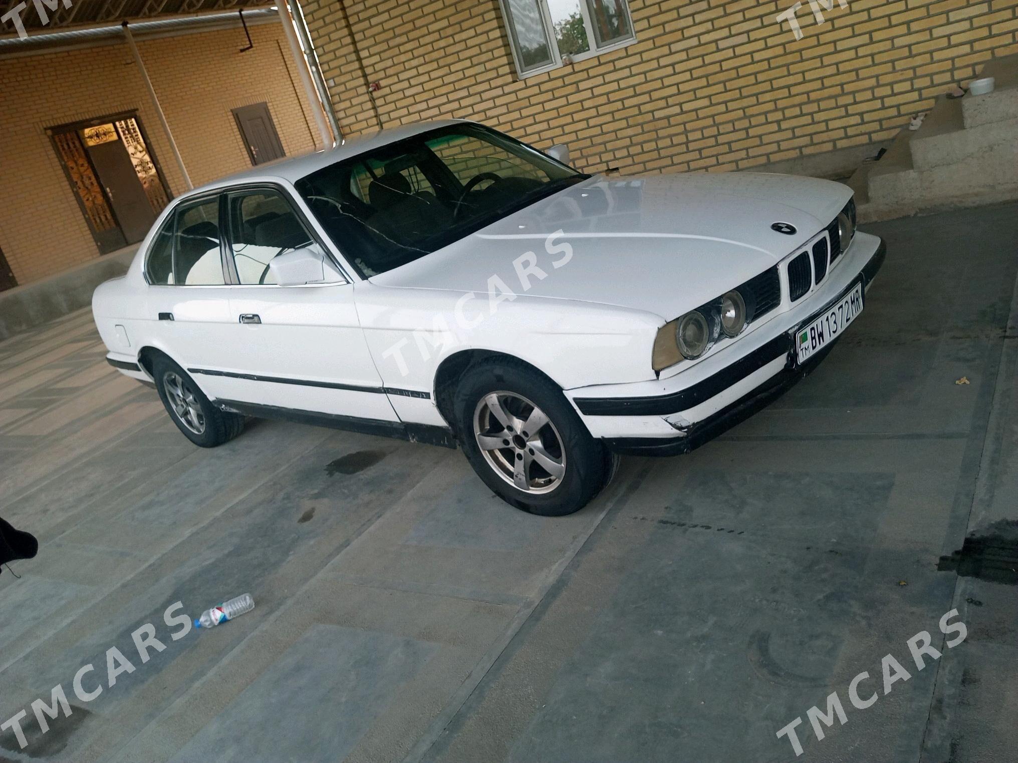 BMW 520 1991 - 26 000 TMT - Mary - img 6