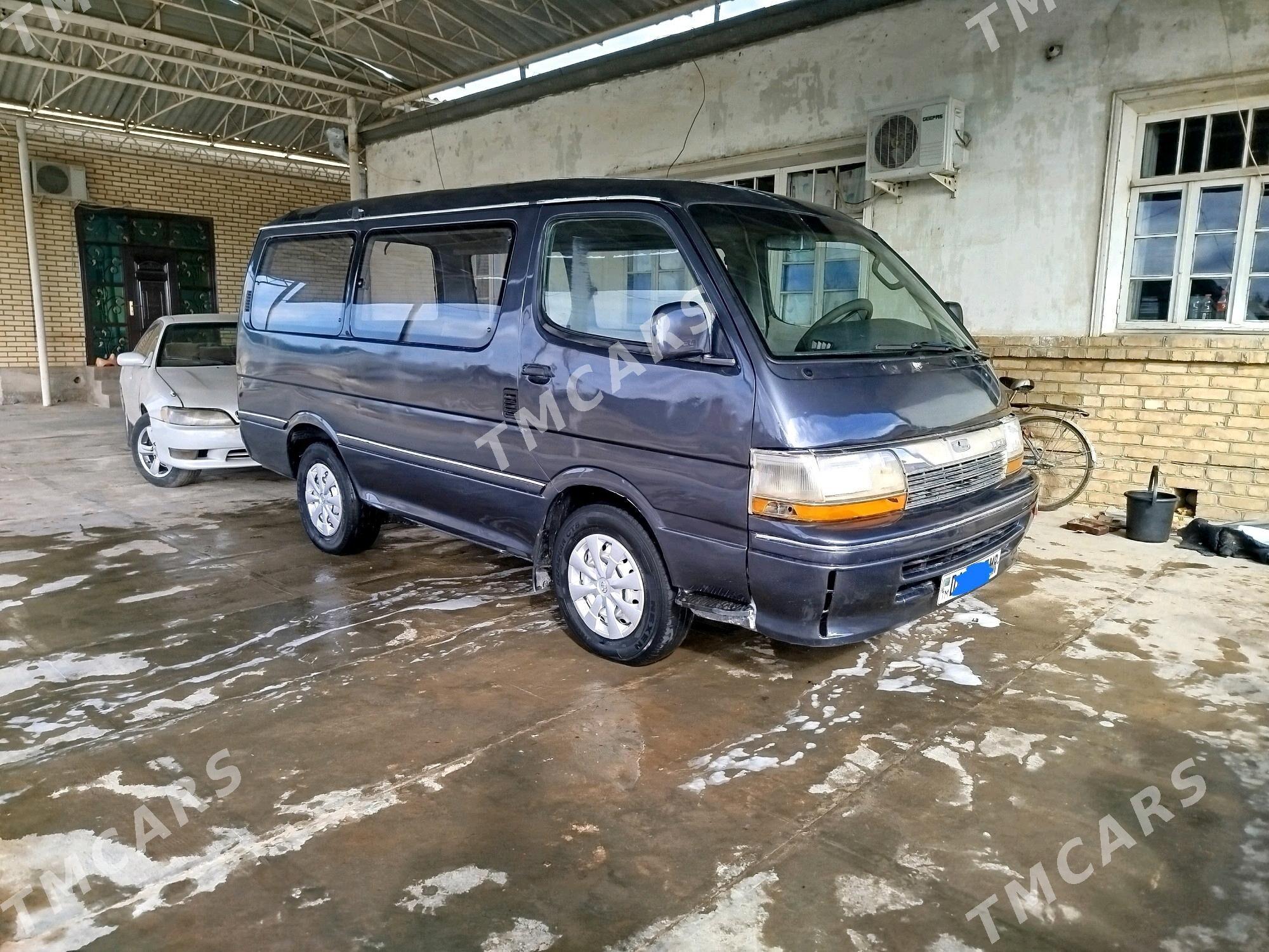 Toyota Hiace 1991 - 50 000 TMT - Mary - img 2