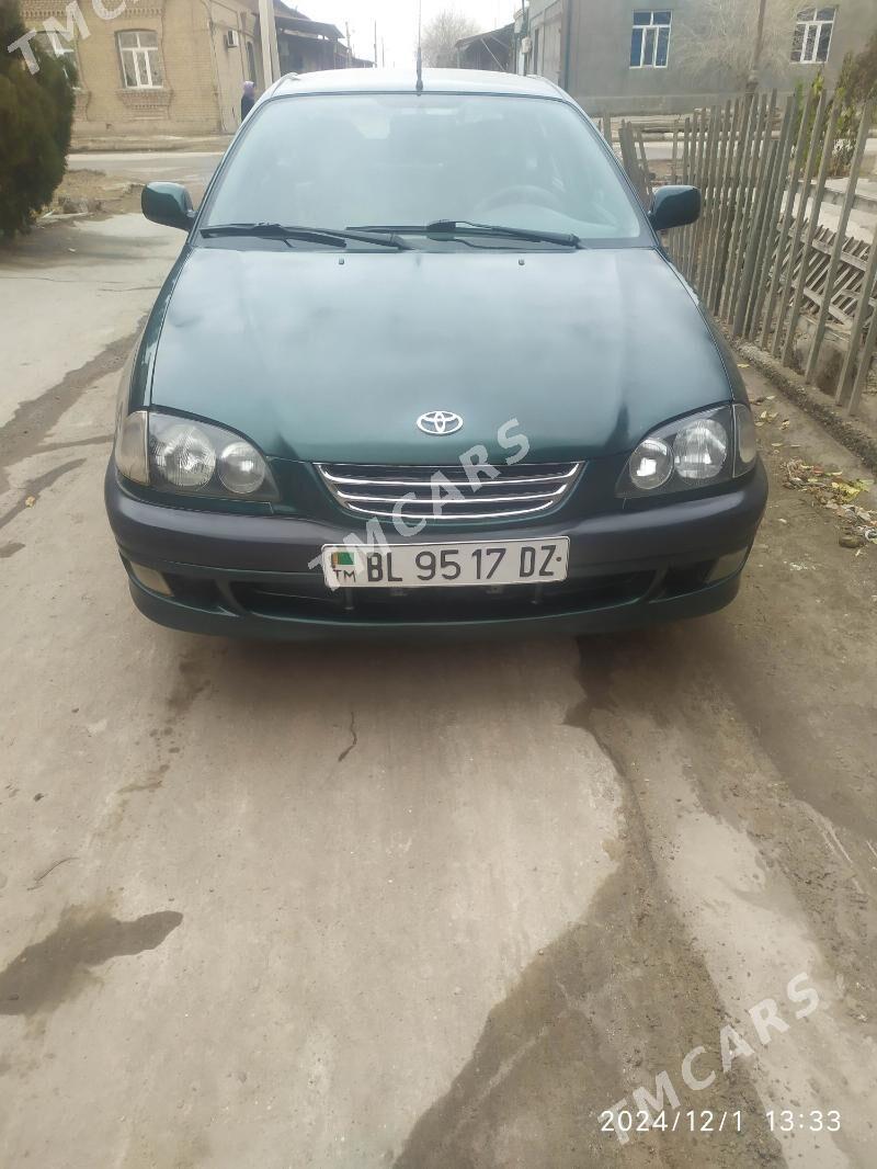 Toyota Avensis 1999 - 70 000 TMT - Дашогуз - img 2