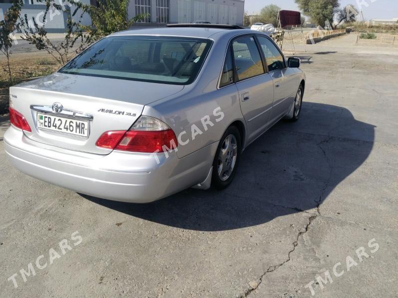 Toyota Avalon 2004 - 260 000 TMT - Мары - img 4