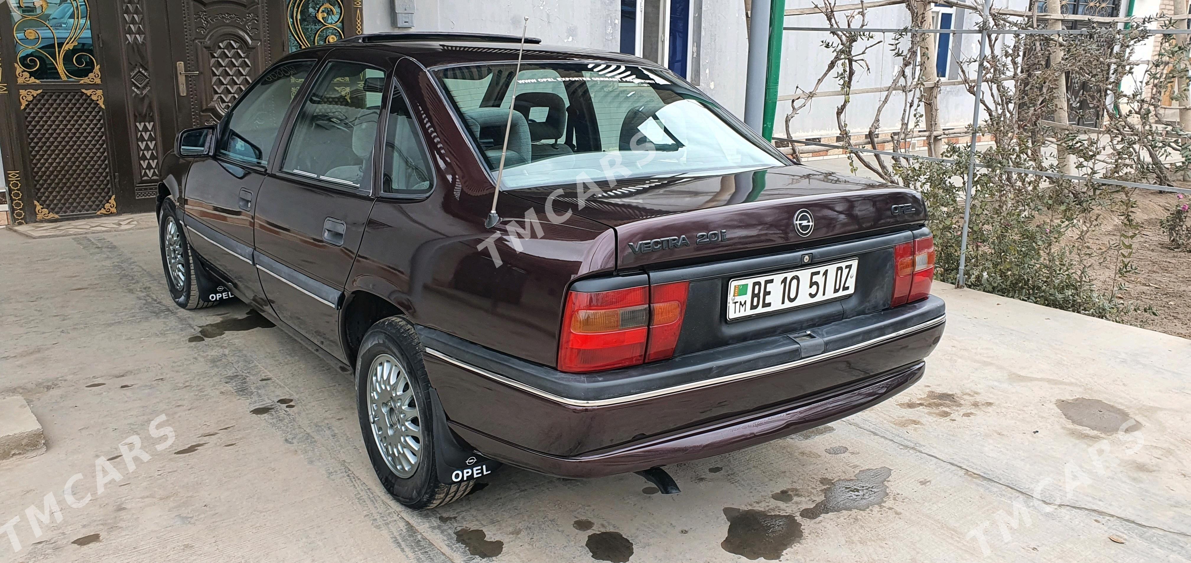 Opel Vectra 1995 - 49 000 TMT - Гурбансолтан Едже - img 5