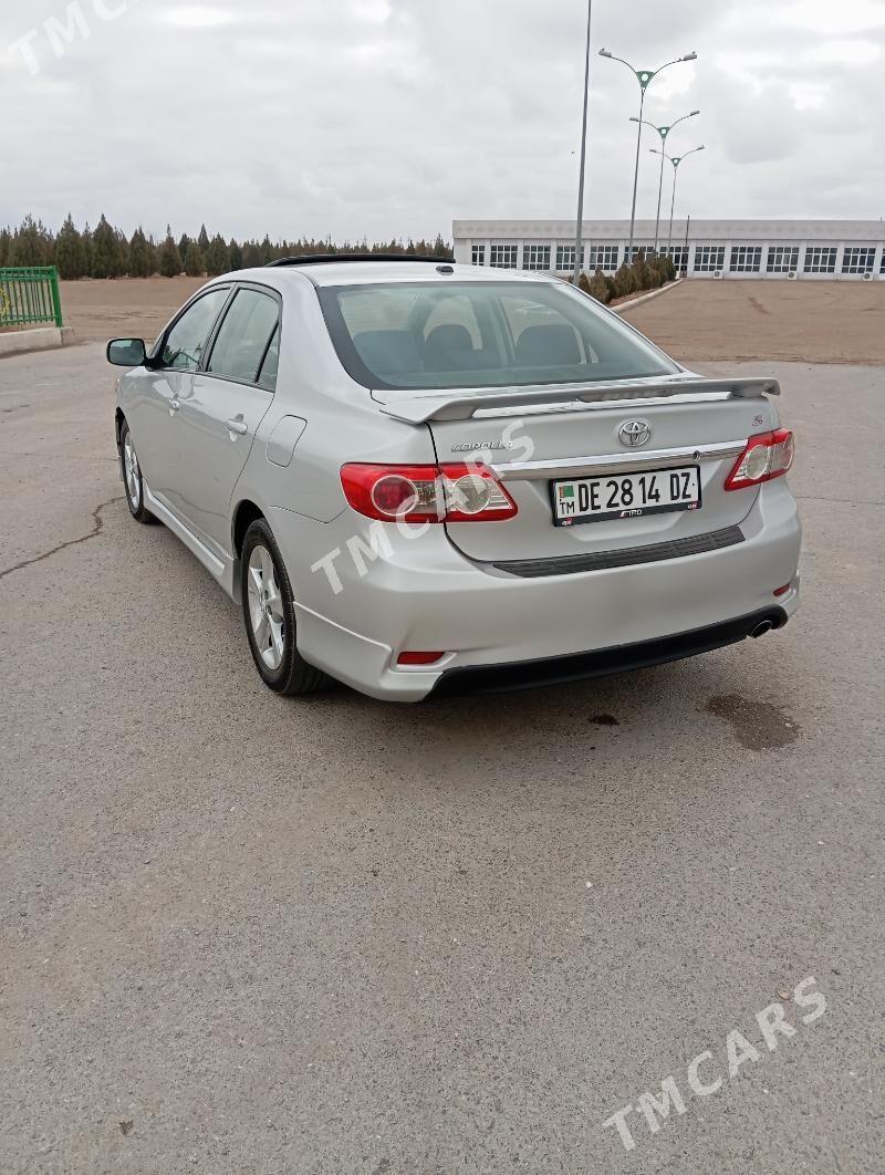 Toyota Corolla 2012 - 160 000 TMT - Дашогуз - img 5