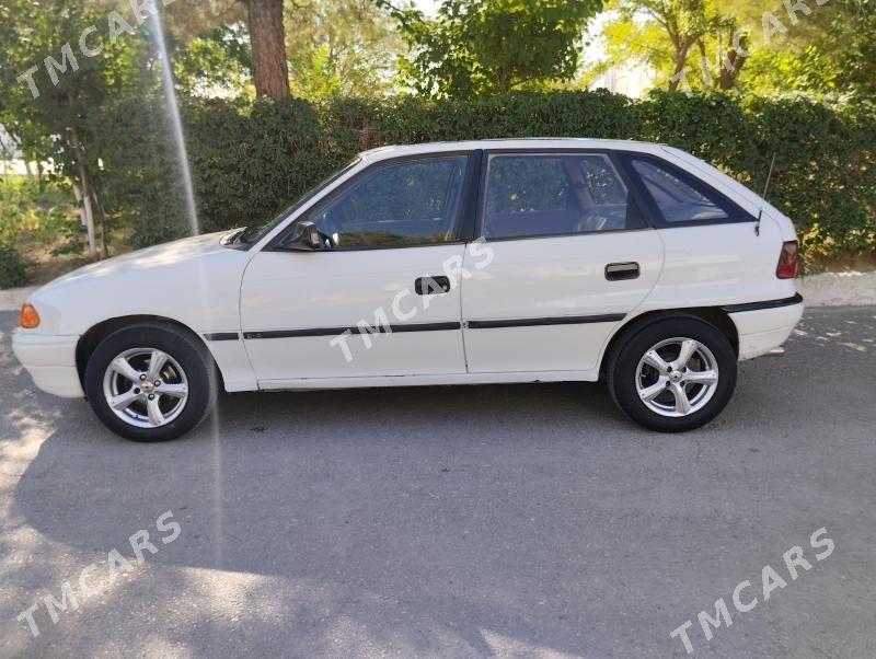 Opel Astra 1992 - 28 000 TMT - Балканабат - img 2