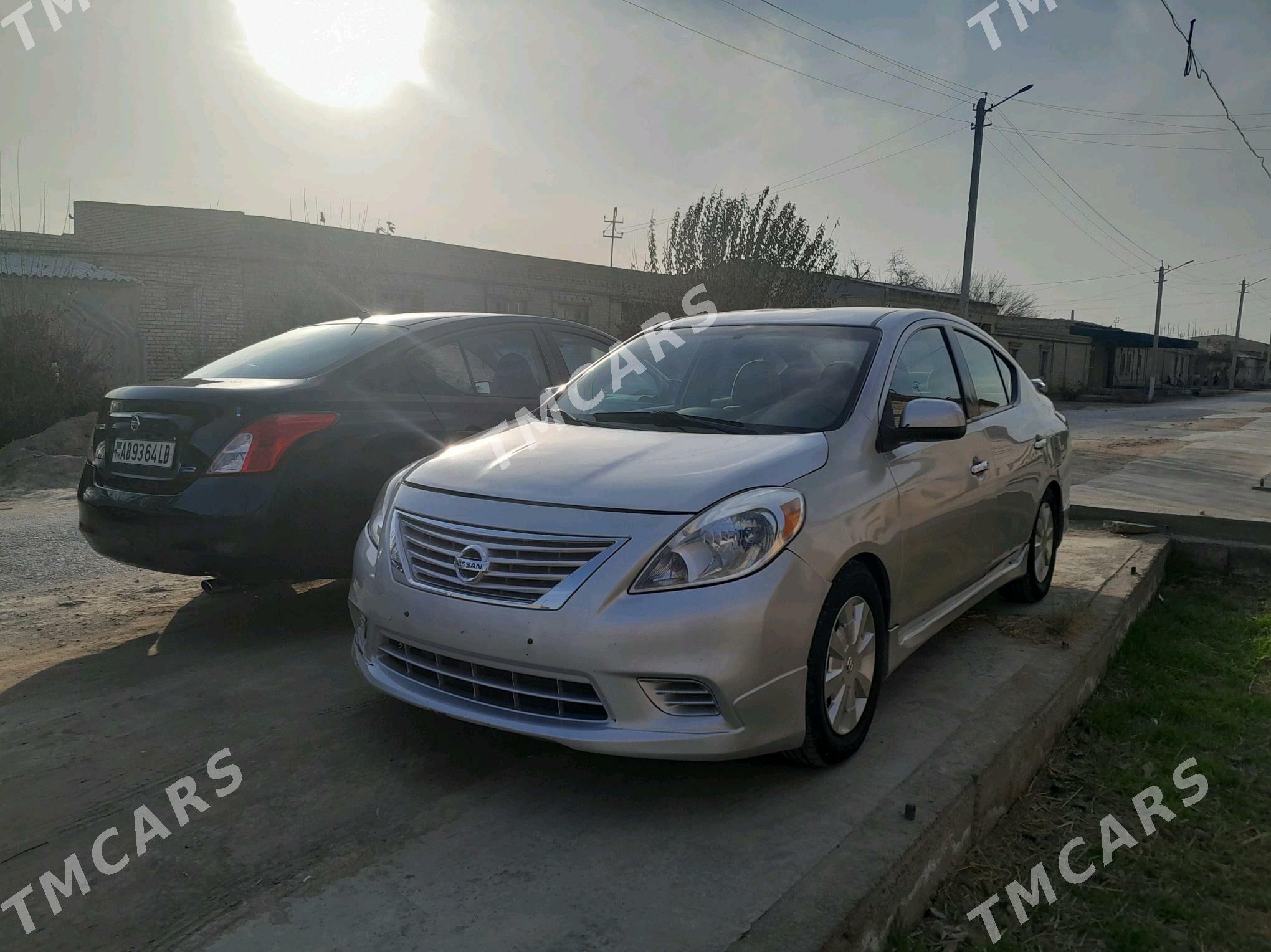 Nissan Versa 2012 - 92 000 TMT - Туркменабат - img 2