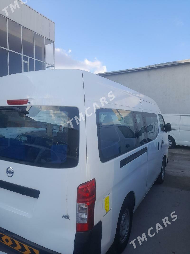 Nissan Urvan 2020 - 400 000 TMT - Mary - img 2