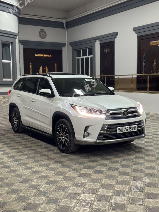 Toyota Highlander 2018 - 433 000 TMT - Мары - img 4