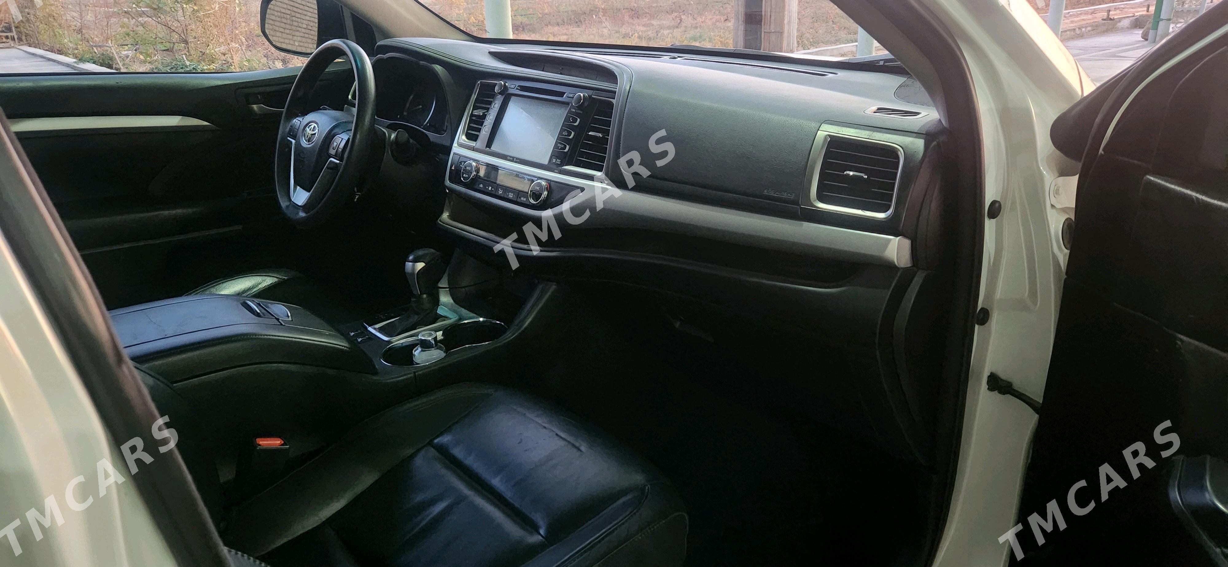 Toyota Highlander 2015 - 340 000 TMT - Murgap - img 4