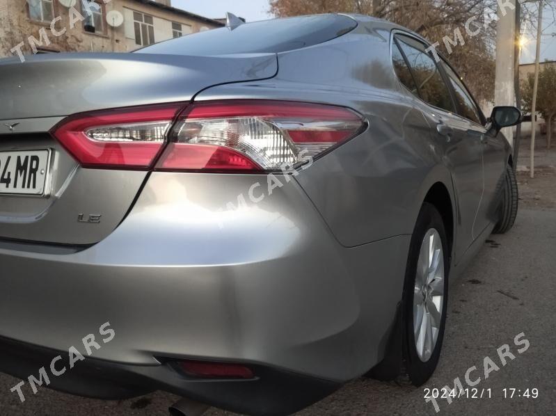 Toyota Camry 2019 - 300 000 TMT - Мары - img 4