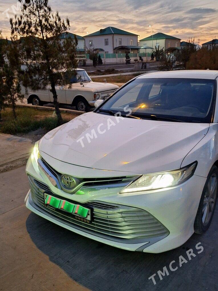 Toyota Camry 2018 - 238 000 TMT - Ашхабад - img 8