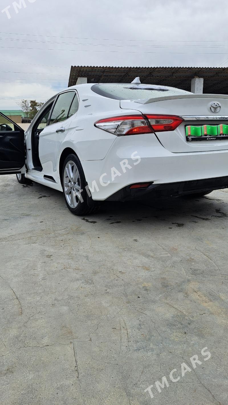 Toyota Camry 2018 - 238 000 TMT - Ашхабад - img 9