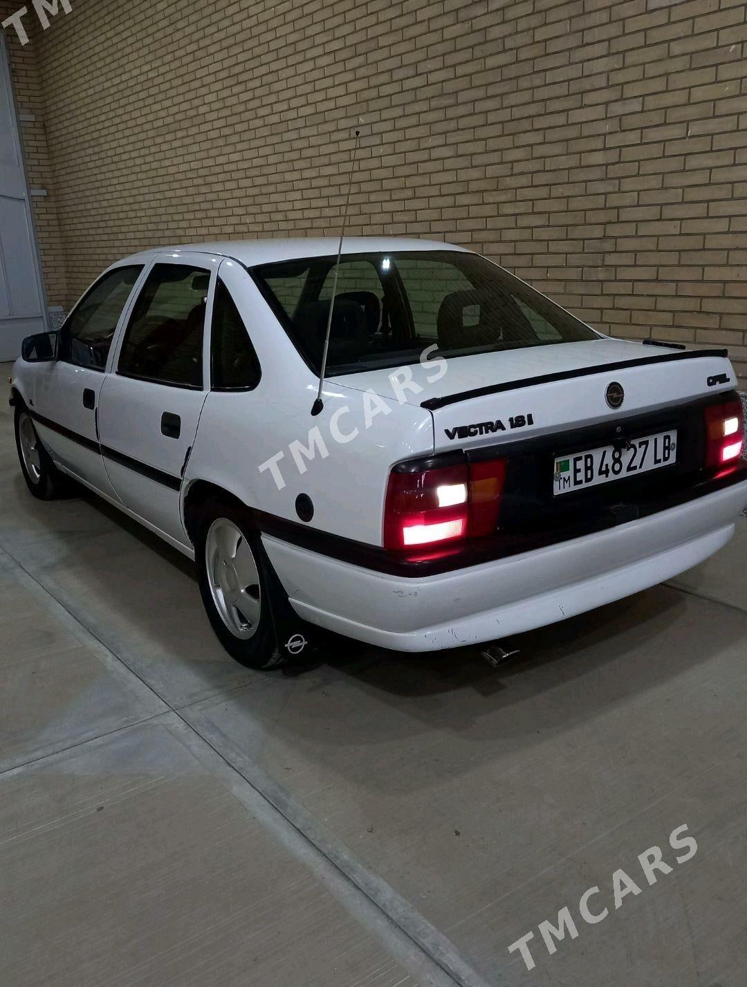 Opel Vectra 1993 - 50 000 TMT - Чарджоу - img 5